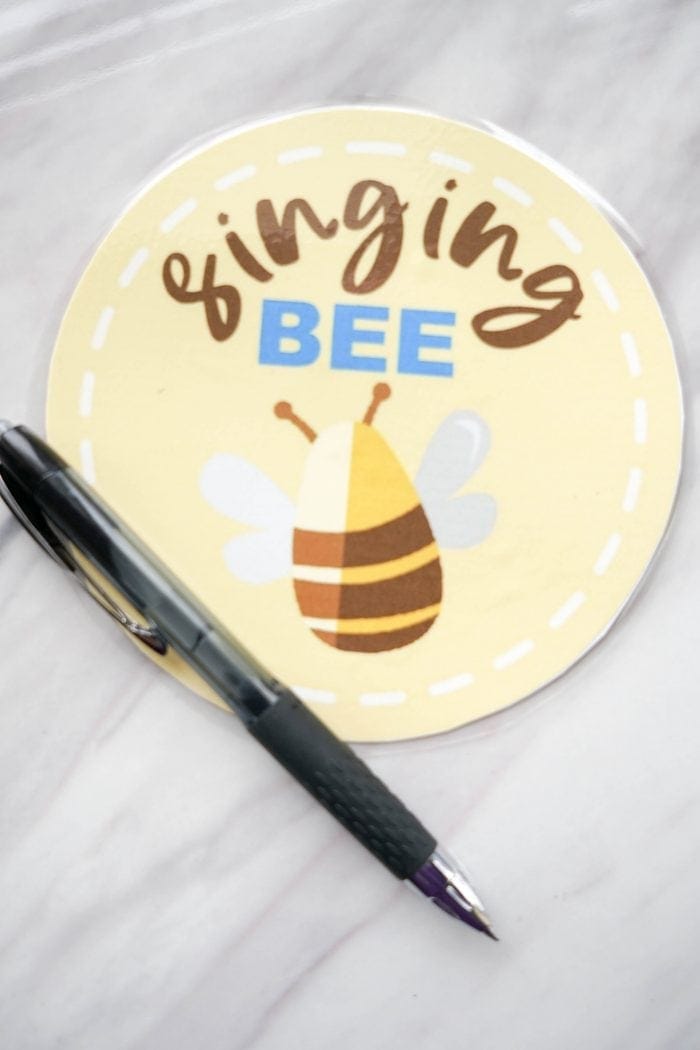 Singing Bee game and directions for teaching alongside When I Am Baptized song for Singing time lesson plans for primary choristers / music leaders. #LDS #Primary #MusicLeaders #PrimaryChorister #SingingTime