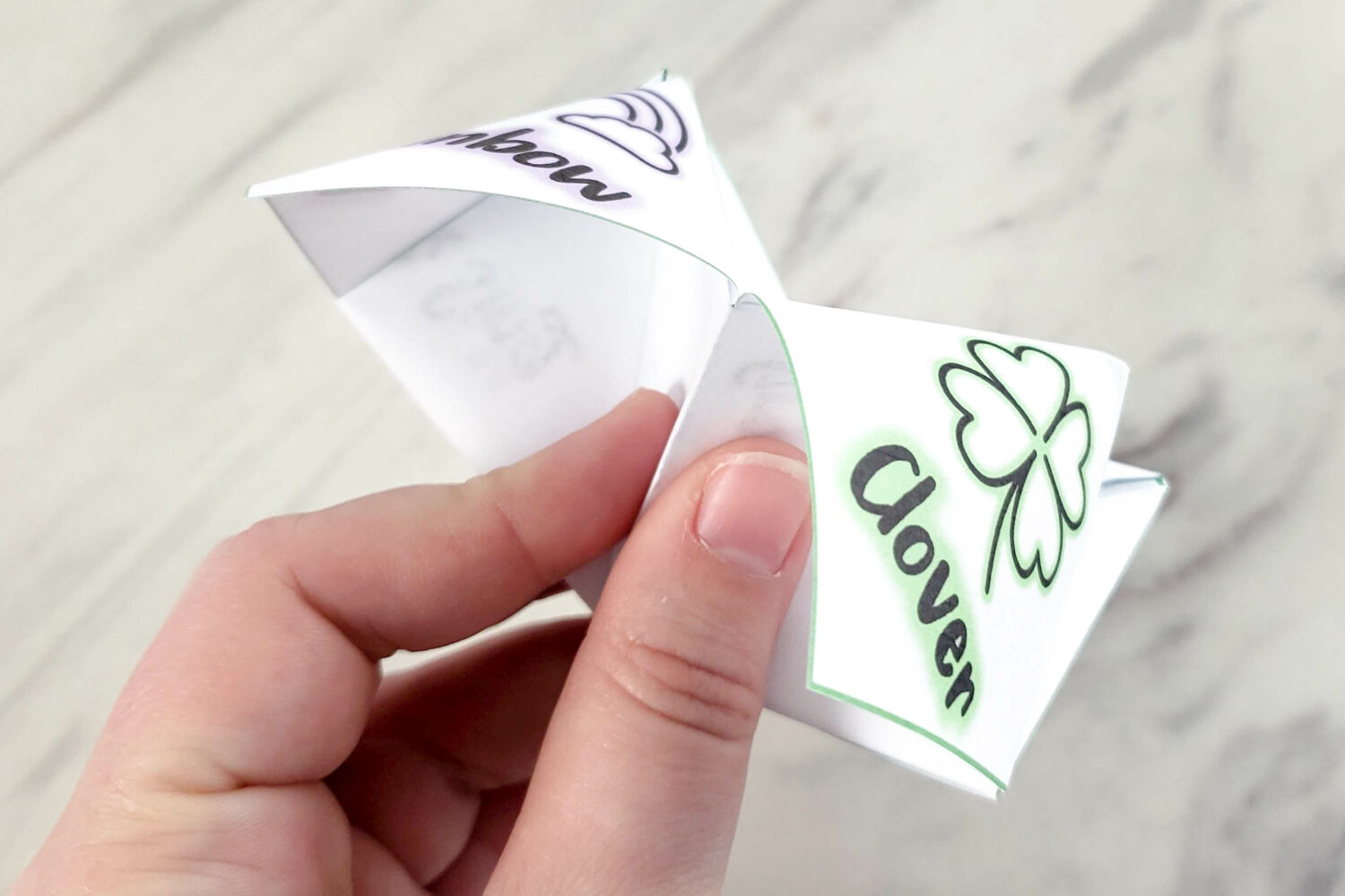 How to fold a cootie catcher last step