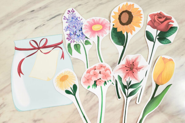 Flowers for Mom Mother's Day singing time idea or kids activity. Cut out and assemble a paper bouquet! Then use these flower ways to sing cards for a fun teaching activity for LDS Primary music leaders.