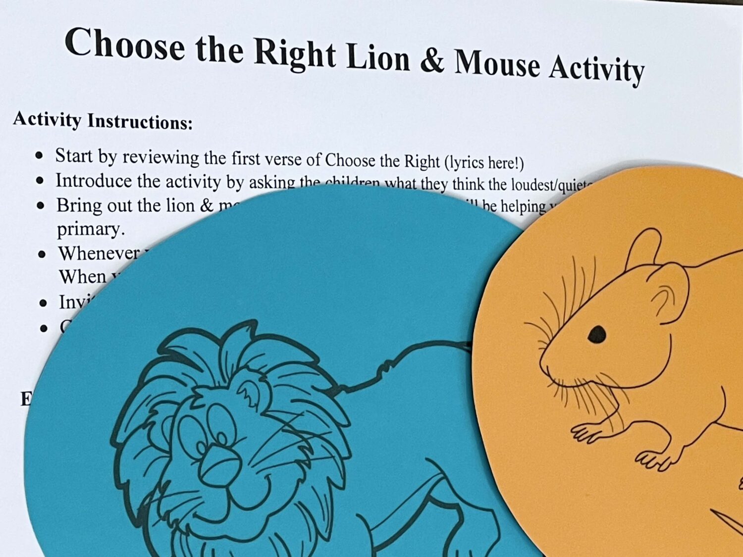 Choose the Right Lion & Mouse singing time ideas for LDS Primary music leaders. Grab these adorable printable song helps of a lion and a mouse to teach with using loud and soft singing!