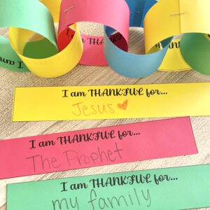 Thanksgiving Thankful Chain - Create a Thankful Chain with paper chains in singing time and share what you're thankful for with this fall activity for LDS Primary Music Leaders.