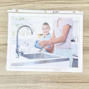 Dearest Mother, I Love You Sights & Sounds - Incorporate senses by listening to sounds and looking at pictures of loving mothers for a unique way to introduce or review this Mother's Day song with printables for LDS Primary Music Leaders and families.